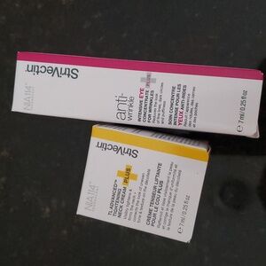 BNIB Strivectin travel set